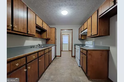 518 Carl Cedar Hill Road, Winder, GA 30680 - Photo 6
