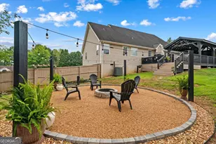 209 Vineyard Dr, Tunnel Hill, GA 30755 - Photo 2