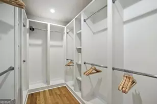 129 Holiday Ave, Atlanta, GA 30307 - Photo 20
