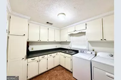 2166 Ga Highway 199, Mount Vernon, GA 30445 - Photo 8