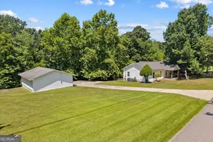 1846 Boyd Dr, Rocky Face, GA 30740 - Photo 2