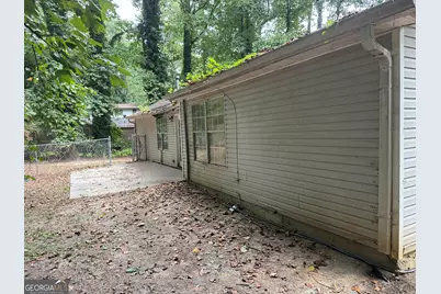 2033 Pine Cone Drive, Atlanta, GA 30331 - Photo 2