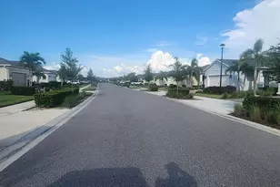 42114 Edgewater Dr, Punta Gorda, FL 33982 - Photo 4
