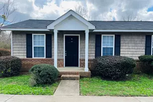 42 Robinson St, Newnan, GA 30263 - Photo 1