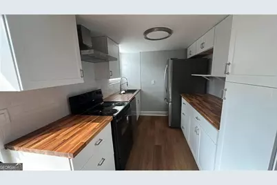3545 Old Chamblee Tu #D, Atlanta, GA 30340 - Photo 2