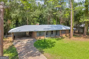270 University Cir, Athens, GA 30605 - Photo 1