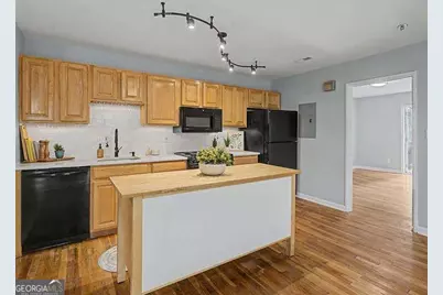 317 8th Street NE #7, Atlanta, GA 30309 - Photo 4