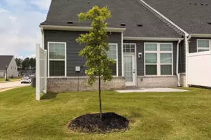 513 Ellwood Ln, McDonough, GA 30253 - Photo 2