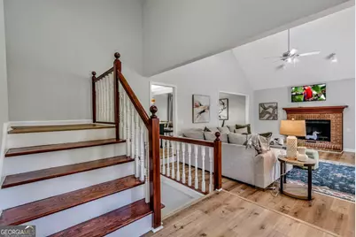 2192 Chartwell Drive, Marietta, GA 30066 - Photo 2