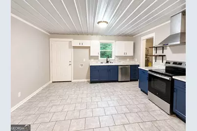 56 W Penn Street, Trion, GA 30753 - Photo 2