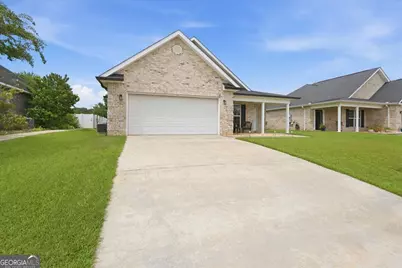 305 Lamplight Drive, Warner Robins, GA 31008 - Photo 34