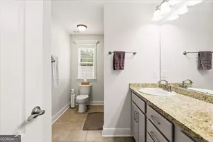 305 Lamplight Dr, Byron, GA 31008 - Photo 16