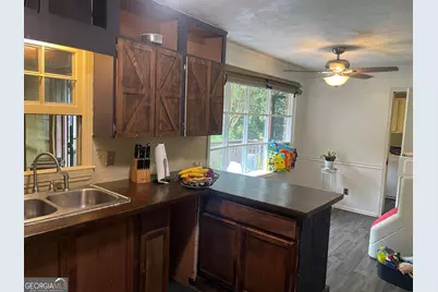 2674 Hickory Valley Drive, Snellville, GA 30078 - Photo 6