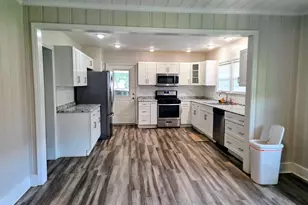 219 E Johnson St, Temple, GA 30179 - Photo 6