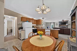 2123 Harbour Pt Dr, Sparta, GA 31087 - Photo 32