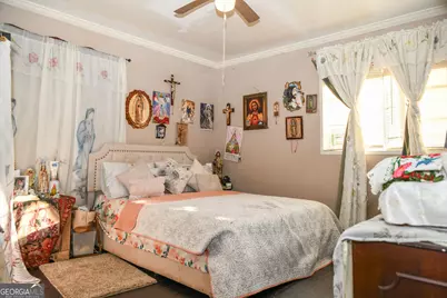 2792 Lancaster Drive, East Point, GA 30344 - Photo 8