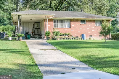 2792 Lancaster Drive, East Point, GA 30344 - Photo 2