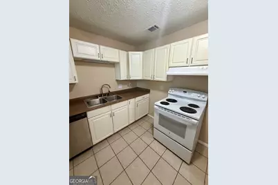 814 Crestwood Terrace, Warner Robins, GA 31088 - Photo 12