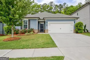 114 Vivian Ln, Peachtree City, GA 30269 - Photo 1