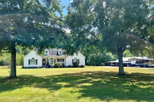 476 Clover Ave, Comer, GA 30629 - Photo 4