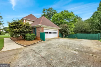 4002 Camary Drive SE, Conyers, GA 30094 - Photo 44
