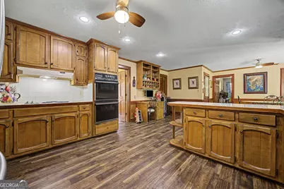 2622 Travois Way SW, Lilburn, GA 30047 - Photo 16