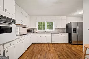 556 Auburn Rd, Auburn, GA 30011 - Photo 16