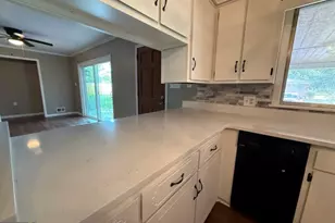 412 Roberson St, Dublin, GA 31021 - Photo 26