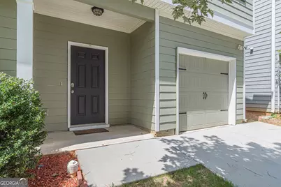 127 Seabreeze Court, Newnan, GA 30265 - Photo 2