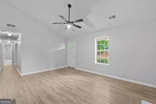 169 Meadow View Dr, Jackson, GA 30233 - Photo 16