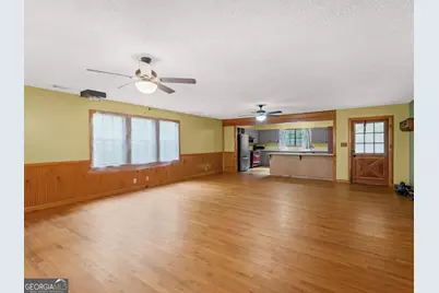 107 Midway Road, Barnesville, GA 30204 - Photo 6