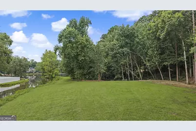 85 Woodstream Drive, Newnan, GA 30265 - Photo 2