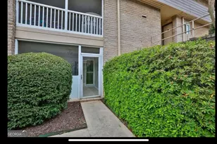 346 Carpenter Dr, Sandy Springs, GA 30328 - Photo 4