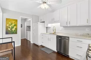 346 Carpenter Dr NE, Atlanta, GA 30328 - Photo 12