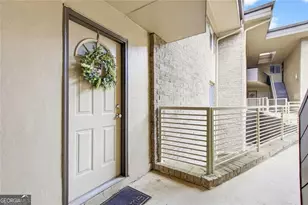 346 Carpenter Dr NE, Atlanta, GA 30328 - Photo 2