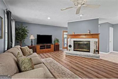 3361 Pawnee Trail SW, Marietta, GA 30060 - Photo 6