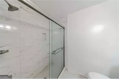 27306 Plantation Drive NE #306, Atlanta, GA 30324 - Photo 16