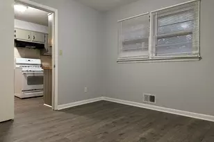 4522 Ridge Dr, Forest Park, GA 30297 - Photo 8