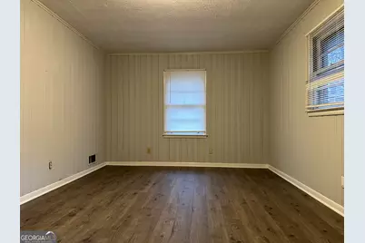 4522 Ridge Drive, Forest Park, GA 30297 - Photo 4