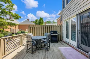 81 Mt Vernon Cir, Sandy Springs, GA 30338 - Photo 16