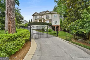 982 NE Canter Rd, Atlanta, GA 30324 - Photo 1