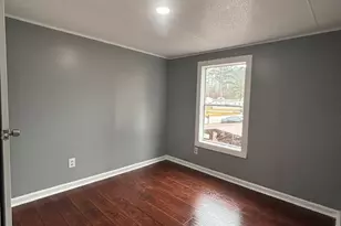 17 Club Cir, Ellenwood, GA 30294 - Photo 10