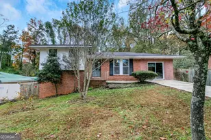 927 Slash Pine Rd, Forest Park, GA 30297 - Photo 1