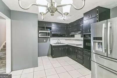 927 Slash Pine Road, Forest Park, GA 30297 - Photo 8