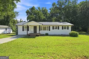 298 Faulkner St, Cleveland, GA 30528 - Photo 2