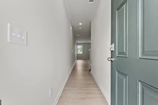521 Hayes Ln, Canton, GA 30115 - Photo 2