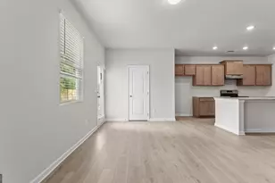 521 Hayes Ln, Canton, GA 30115 - Photo 6