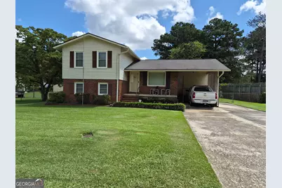 209 Self Street, Warner Robins, GA 31088 - Photo 1
