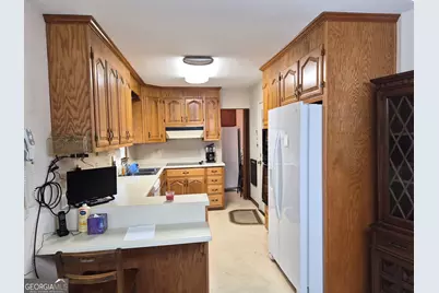 209 Self Street, Warner Robins, GA 31088 - Photo 4
