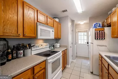 1305 Cedar Shoals Drive #201, Athens, GA 30605 - Photo 14